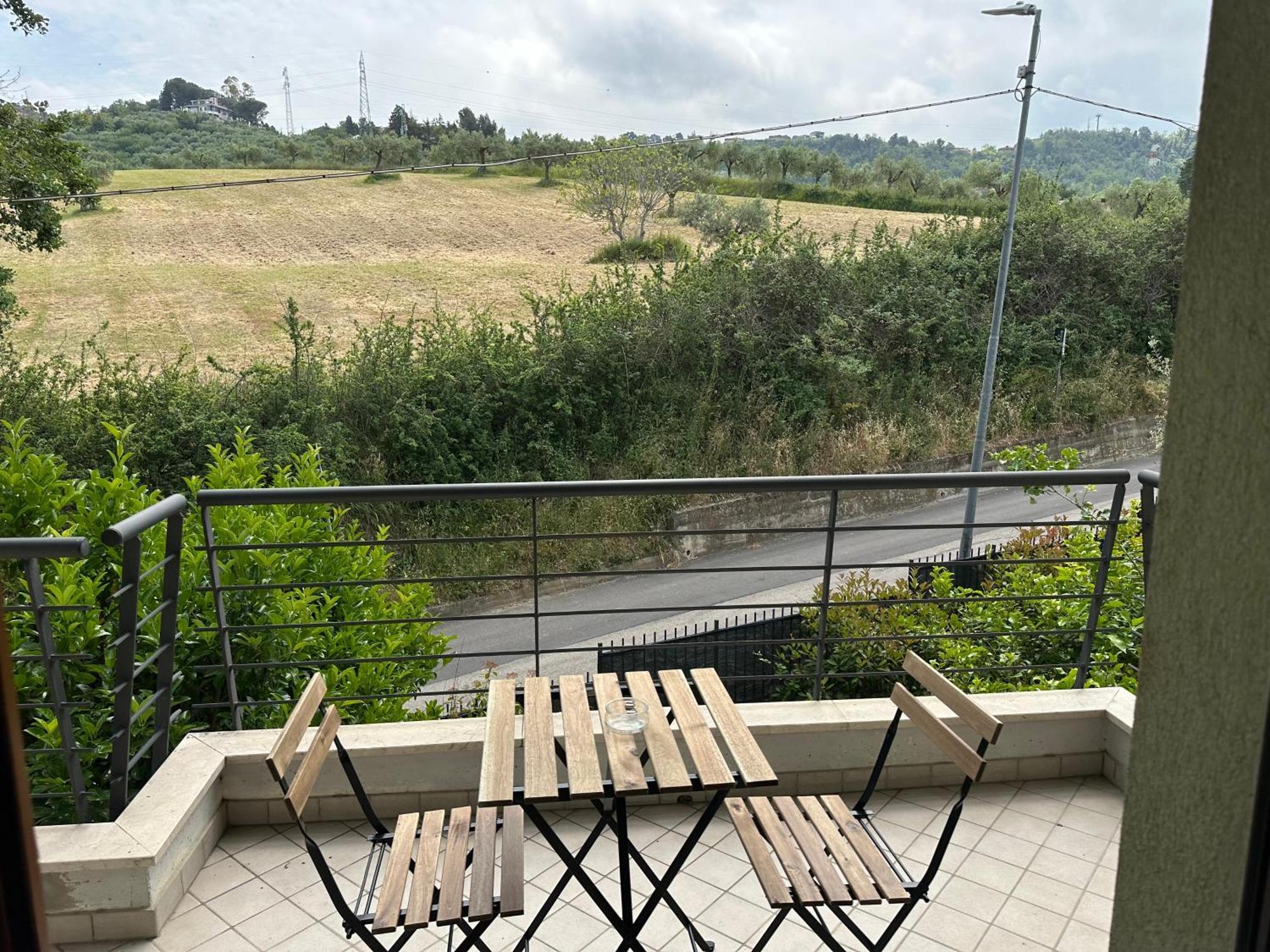 Pennyshouse Apartment ซานโจวานนี เตอาติโน ภายนอก รูปภาพ
