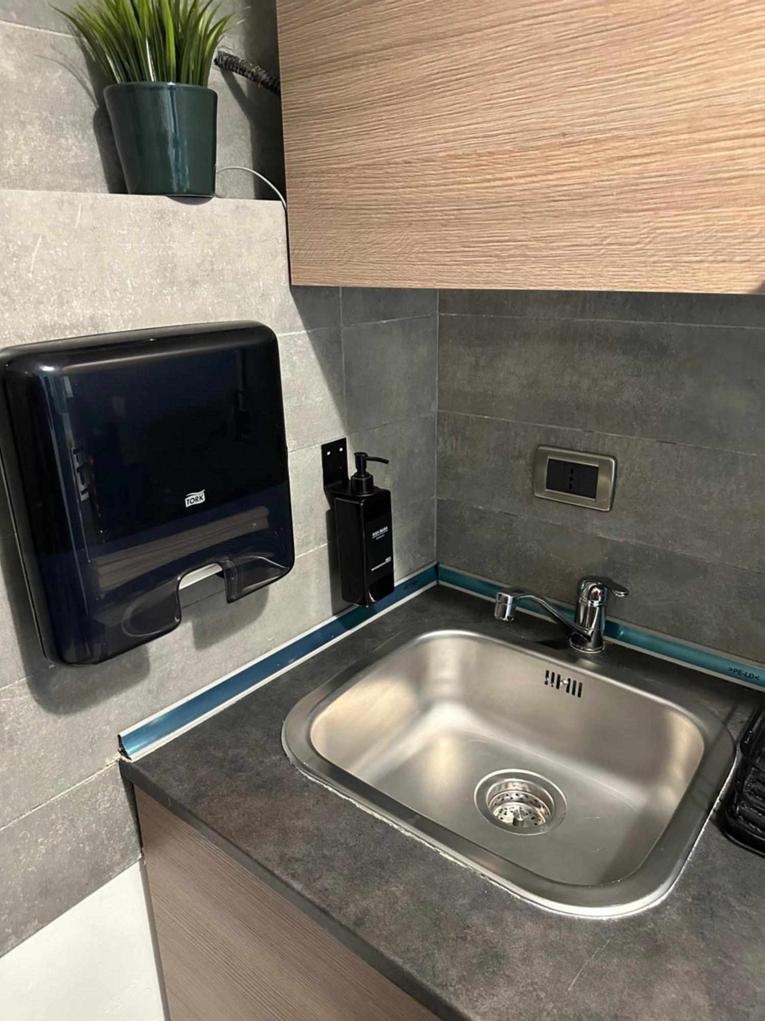 Pennyshouse Apartment ซานโจวานนี เตอาติโน ภายนอก รูปภาพ